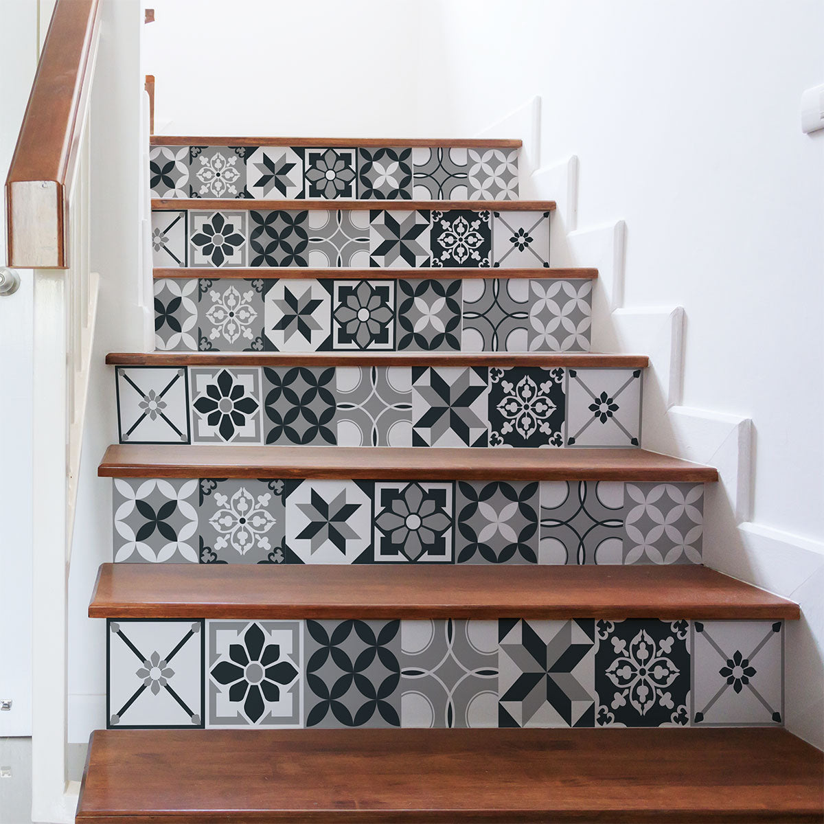 Vinilo Autoadhesivo Para Escaleras Pack por 2 unidades Modelo 0165