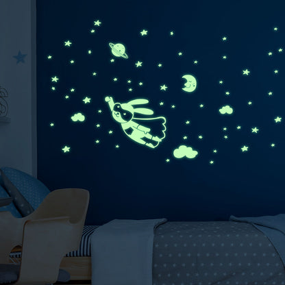 Vinilo Decorativo Fotoluminiscente Super Héroe Conejo en la Galaxia - VF490