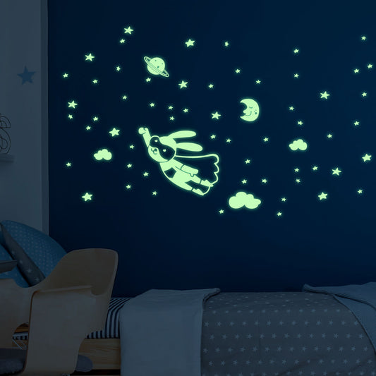 Vinilo Decorativo Fotoluminiscente Super Héroe Conejo en la Galaxia - VF490